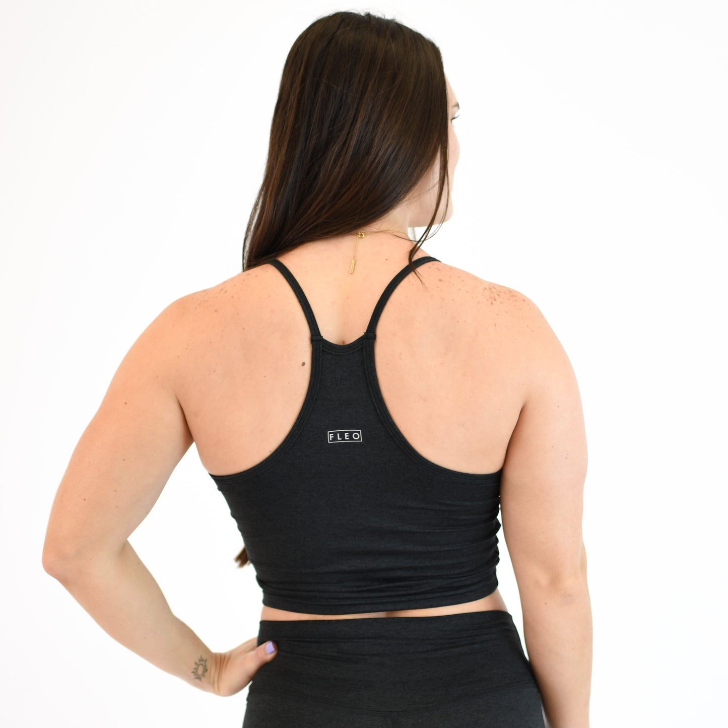 Switch Up Crop Tank - Fitted - Skoutley Outdoors LLC