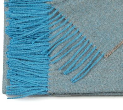 Load image into Gallery viewer, Herringbone Alpaca Throw
