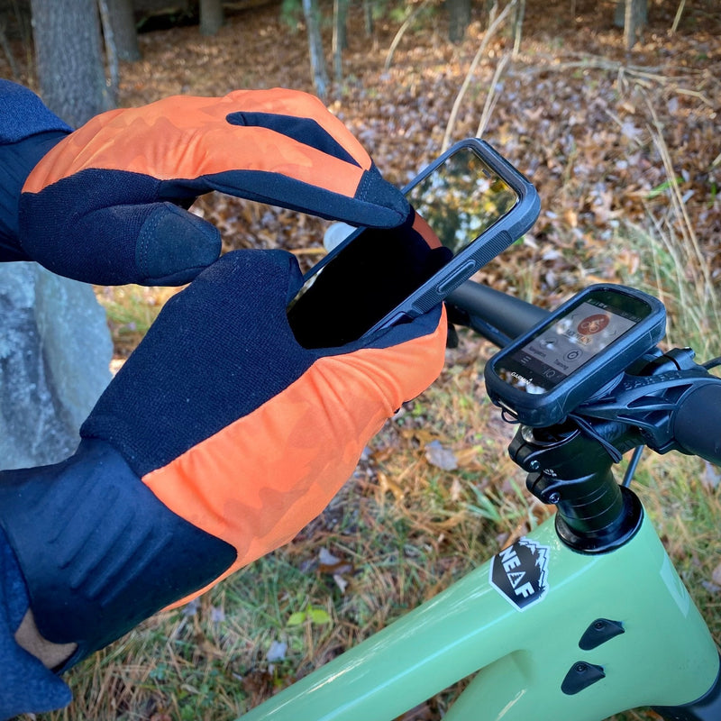 Load image into Gallery viewer, HLT Camo Evo-CX Cool Weather Gloves