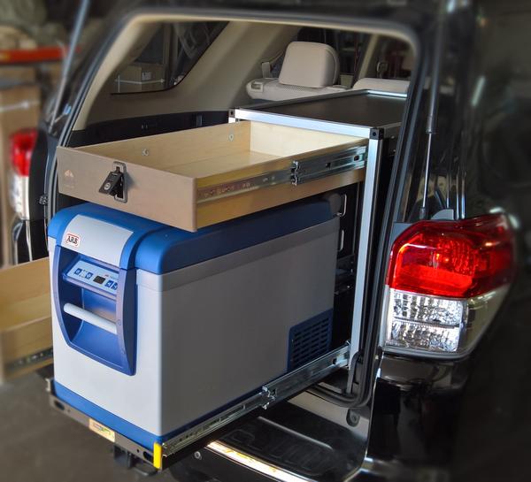 Load image into Gallery viewer, IceBox 1.31 with Top Drawer - 25" Deep Module