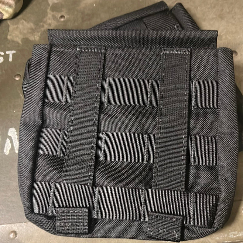 Load image into Gallery viewer, Pair of Crusader Side Plate Pouch (Adjustable for 6x6 or 8x6 plates)