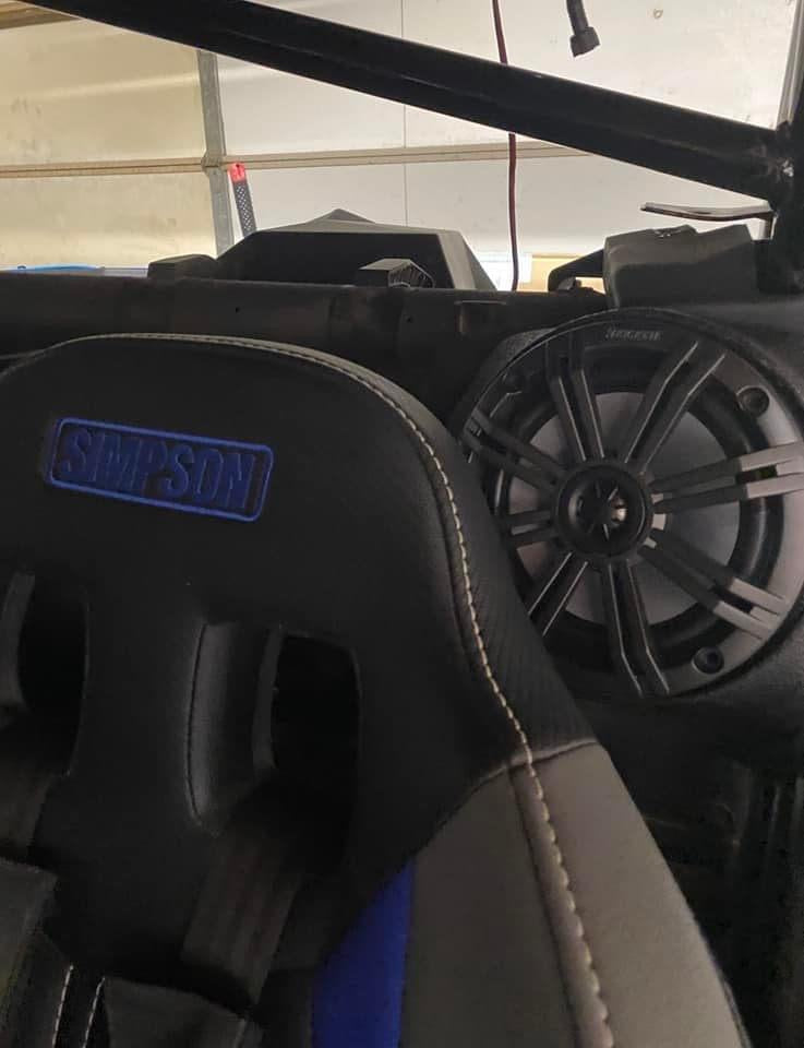 Load image into Gallery viewer, CanAm X3 6.5” B-Pillar Speaker Pods