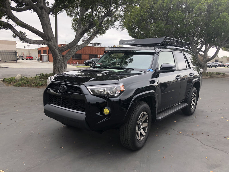 Load image into Gallery viewer, 52" Curved LED Light Bar Roof Brackets Kit For 2003-2024 Toyota 4Runner