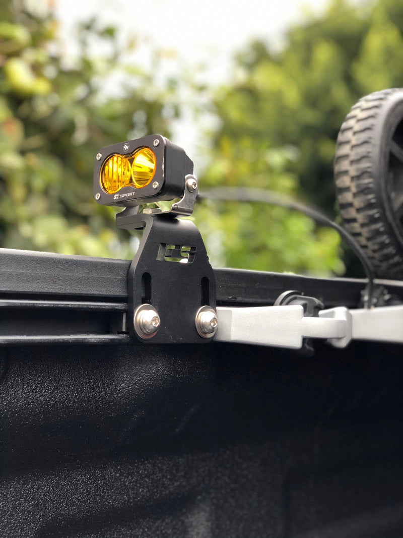 Load image into Gallery viewer, Toyota Bed Rail Chase Light Brackets - PAIR