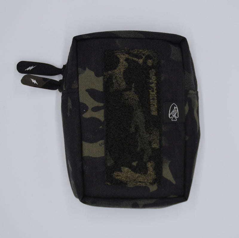 Load image into Gallery viewer, Beer Can Pouch