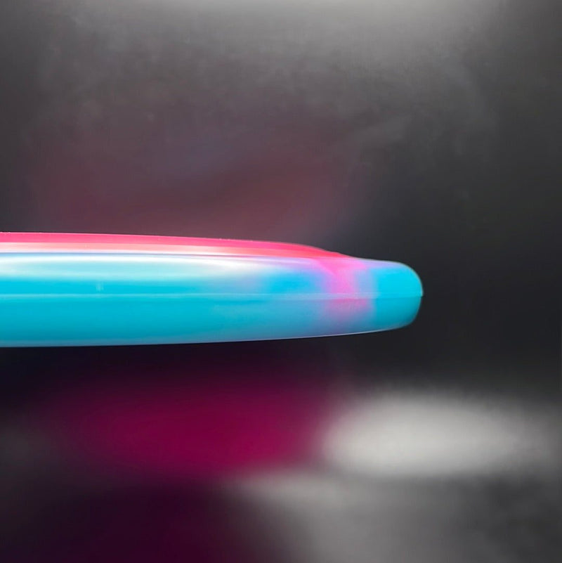 Load image into Gallery viewer, Glow Halo Champion Sonic - Garrett Gurthie Tour Series