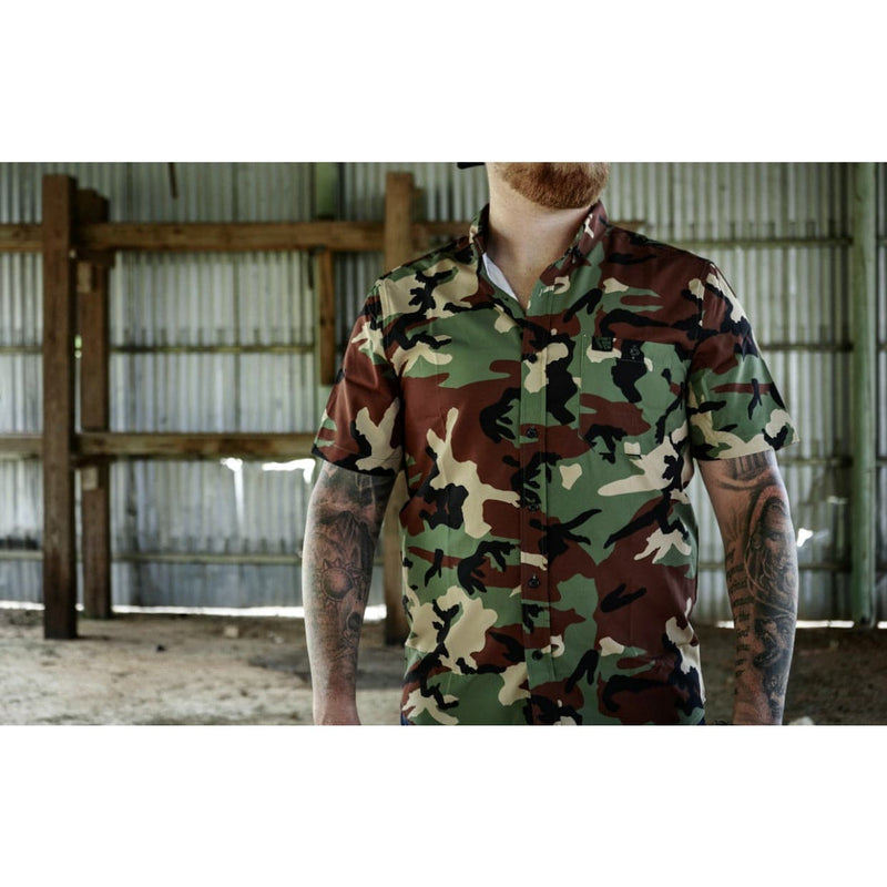 Load image into Gallery viewer, LIGHT WEIGHT BUTTON UP SHORT SLEEVE
