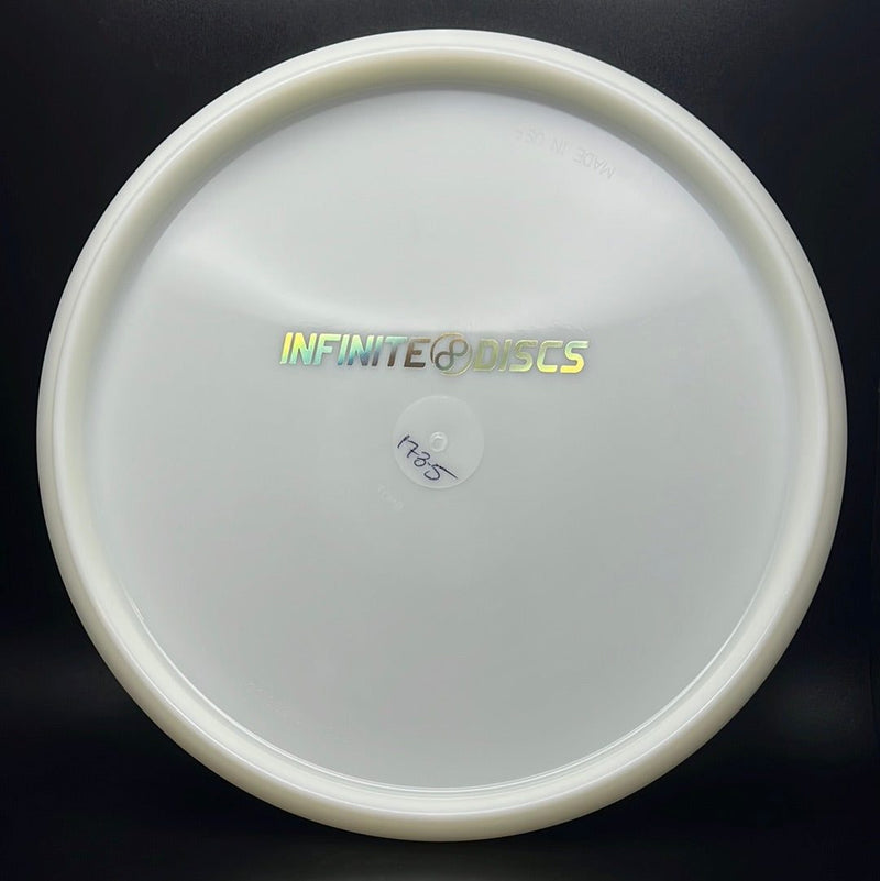 Load image into Gallery viewer, S-Blend Tomb - All White - Dyer’s Delight