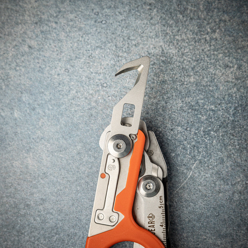 Load image into Gallery viewer, Folding Scuba Diving Shears and Rescue Shears