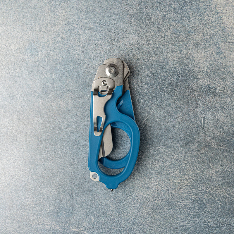 Load image into Gallery viewer, Folding Scuba Diving Shears and Rescue Shears