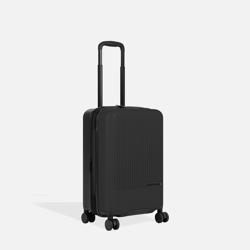 Load image into Gallery viewer, Meridian | 22" Carry-On - Chromatic Black