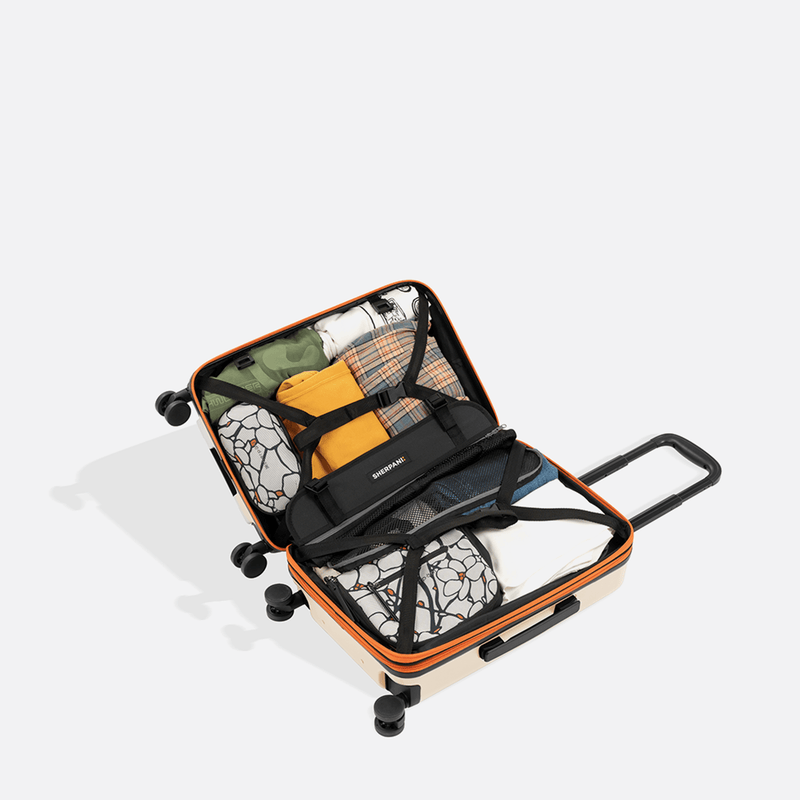 Load image into Gallery viewer, Meridian | 22" Carry-On - Chromatic Black