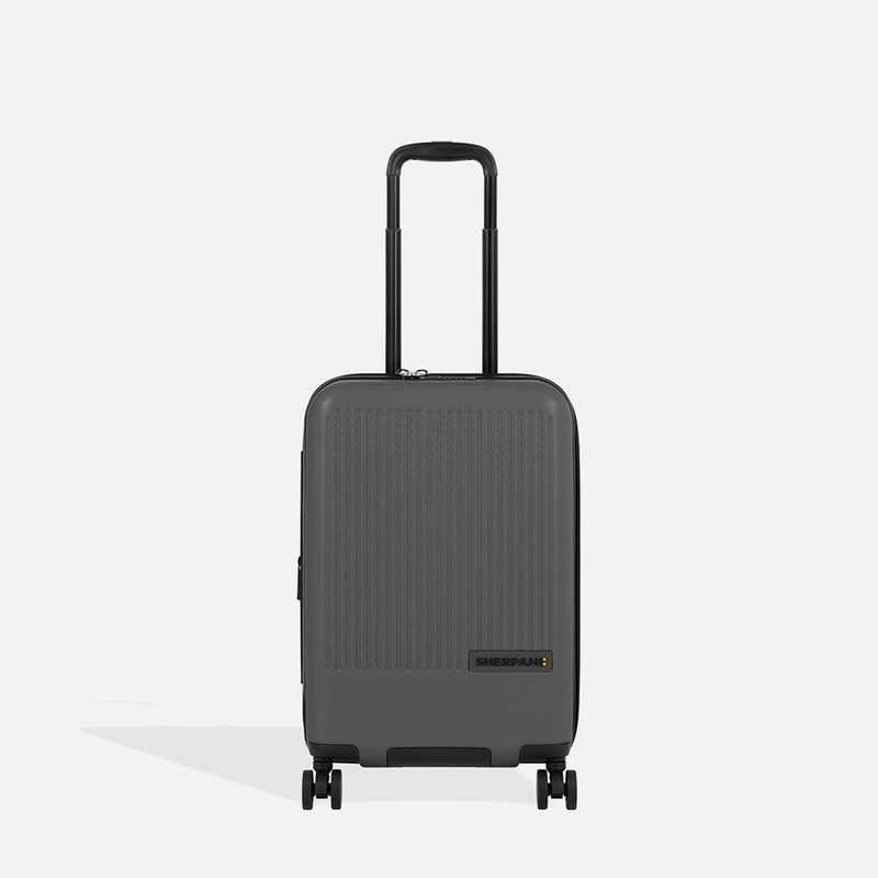 Load image into Gallery viewer, Meridian | 22" Carry-On - Chromatic Black