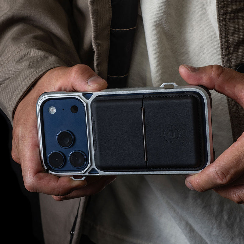 Load image into Gallery viewer, MagSafe Lite Wallet