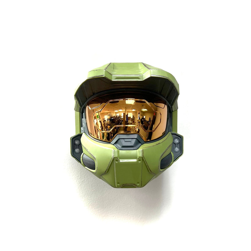 Load image into Gallery viewer, Master Chief HALO Helmet Wall Mount