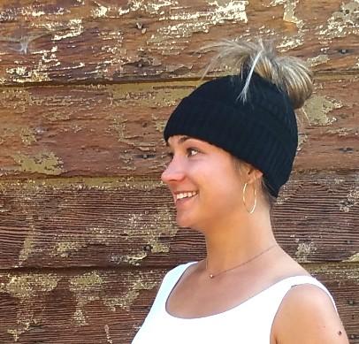 Load image into Gallery viewer, Messy Bun Alpaca Hat