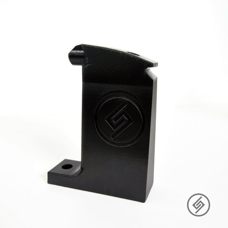 Load image into Gallery viewer, Mossberg 88/500/590 Vertical Shotgun Wall Storage Hook
