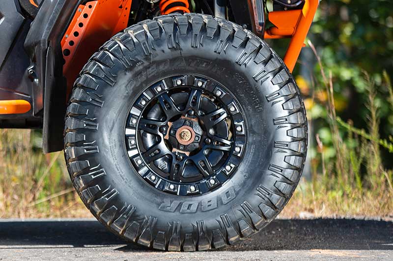 Load image into Gallery viewer, OBOR Predator tire image