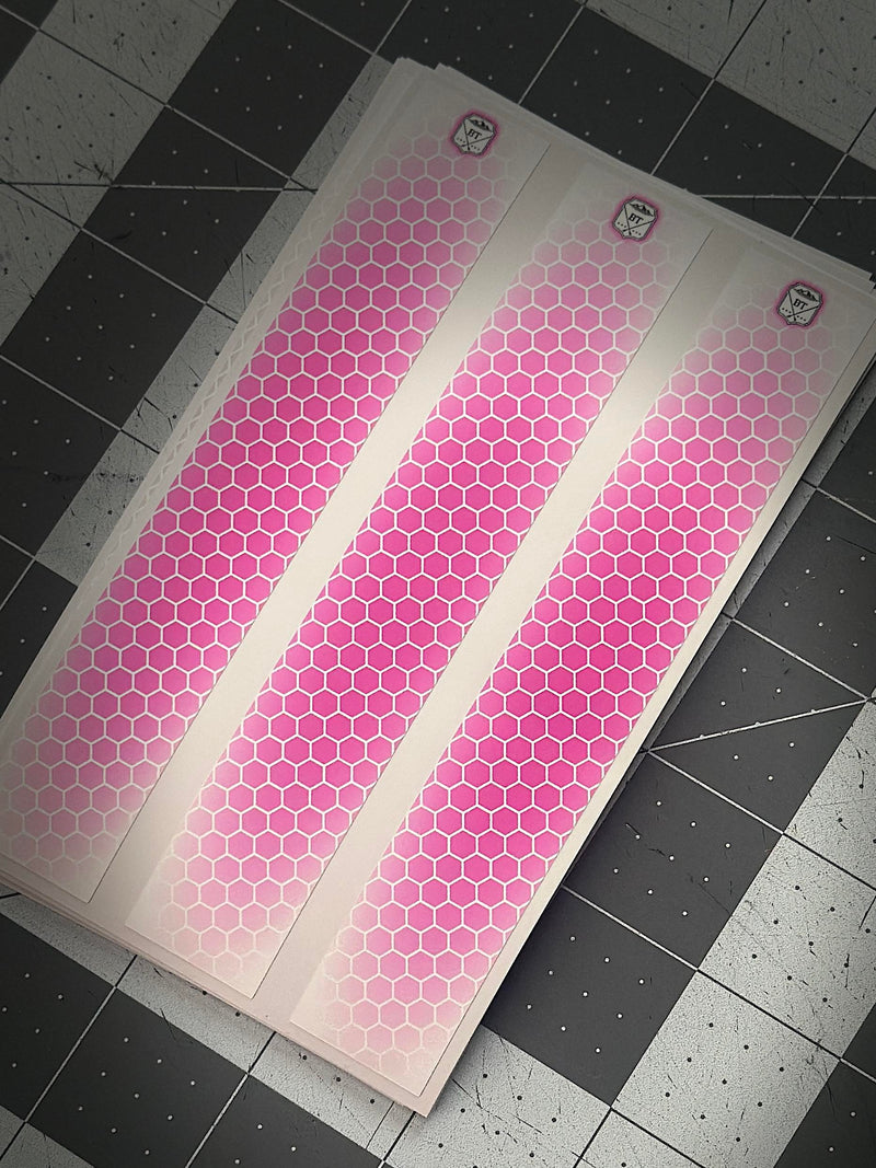 Load image into Gallery viewer, White Shadow Drop Honeycomb Arrow Wraps