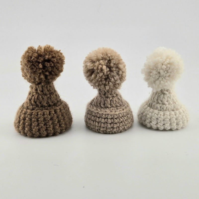 Load image into Gallery viewer, Pom-Pom Hat for Alpacadorable Ornament