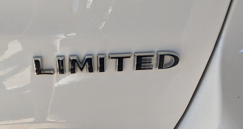 Load image into Gallery viewer, Premium Cast Vinyl Decal Letters for 2014-2021 Grand Cherokee Liftgate