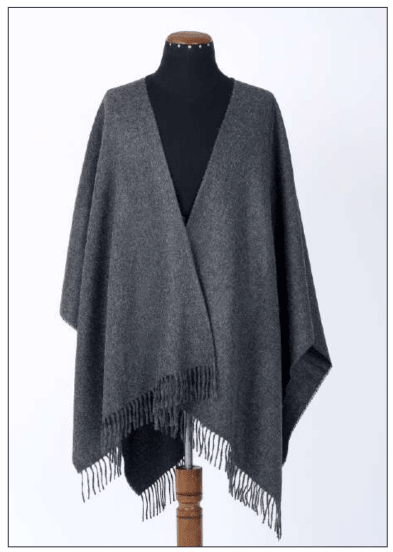 Load image into Gallery viewer, Premium Classic Solid Alpaca Poncho