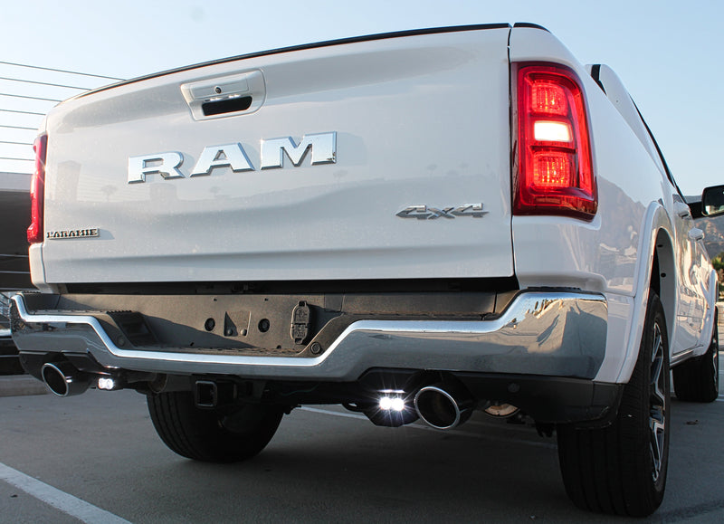 Load image into Gallery viewer, 2019+ RAM 1500 Reverse Light
