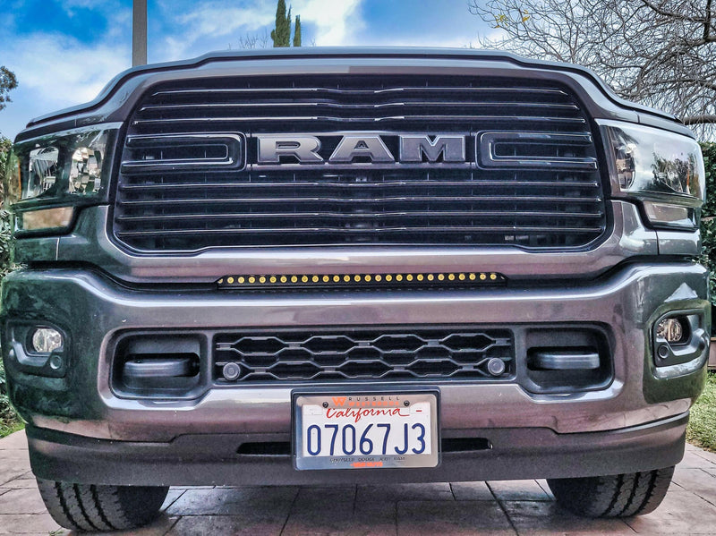Load image into Gallery viewer, 2019-2024 RAM 2500/3500 30in Light Bar