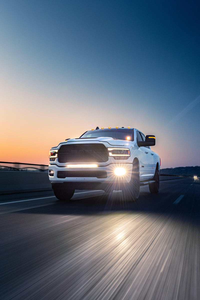 Load image into Gallery viewer, 2019-2024 RAM 2500/3500 30in Light Bar