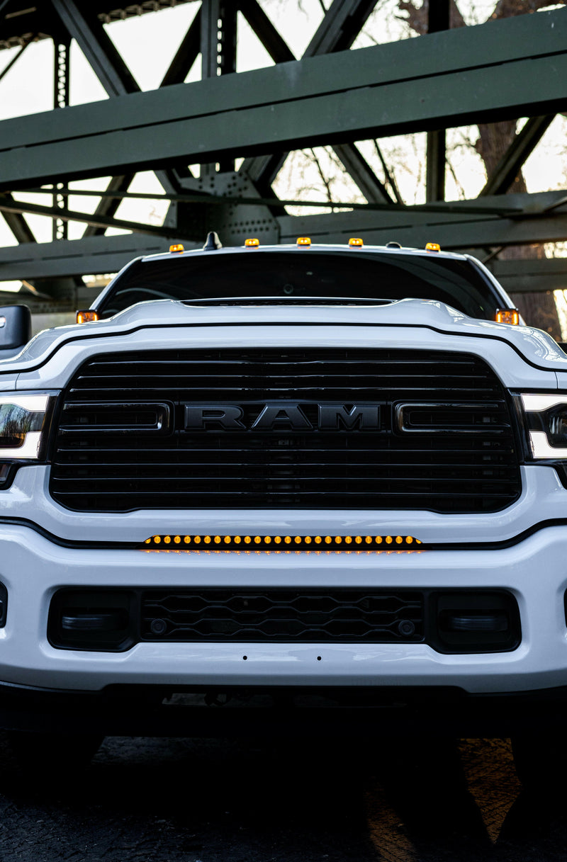 Load image into Gallery viewer, 2019-2024 RAM 2500/3500 30in Light Bar
