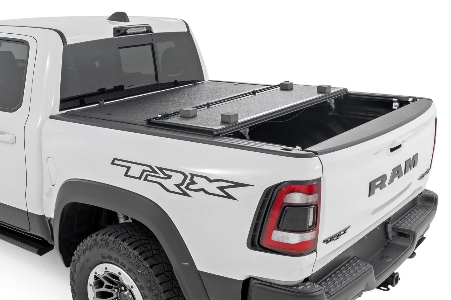 Hard Low Profile Bed Cover |6'4" | No Rambox | Ram 1500 (19-25)/1500 TRX (21-23)