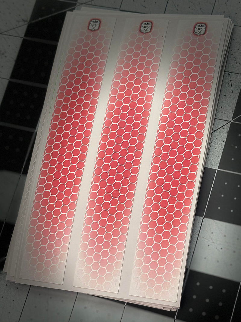Load image into Gallery viewer, White Shadow Drop Honeycomb Arrow Wraps