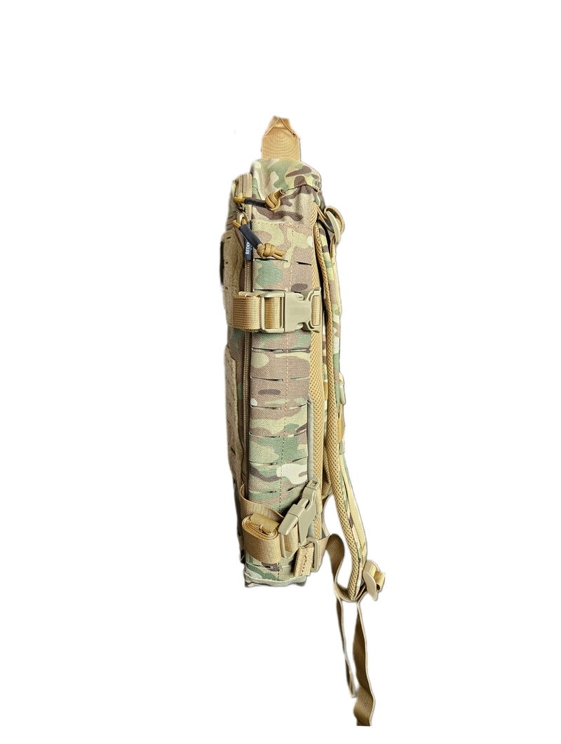 Load image into Gallery viewer, Redemption Tactical® Crusader Flatpack Plate Carrier Bag + Hydration Bladder