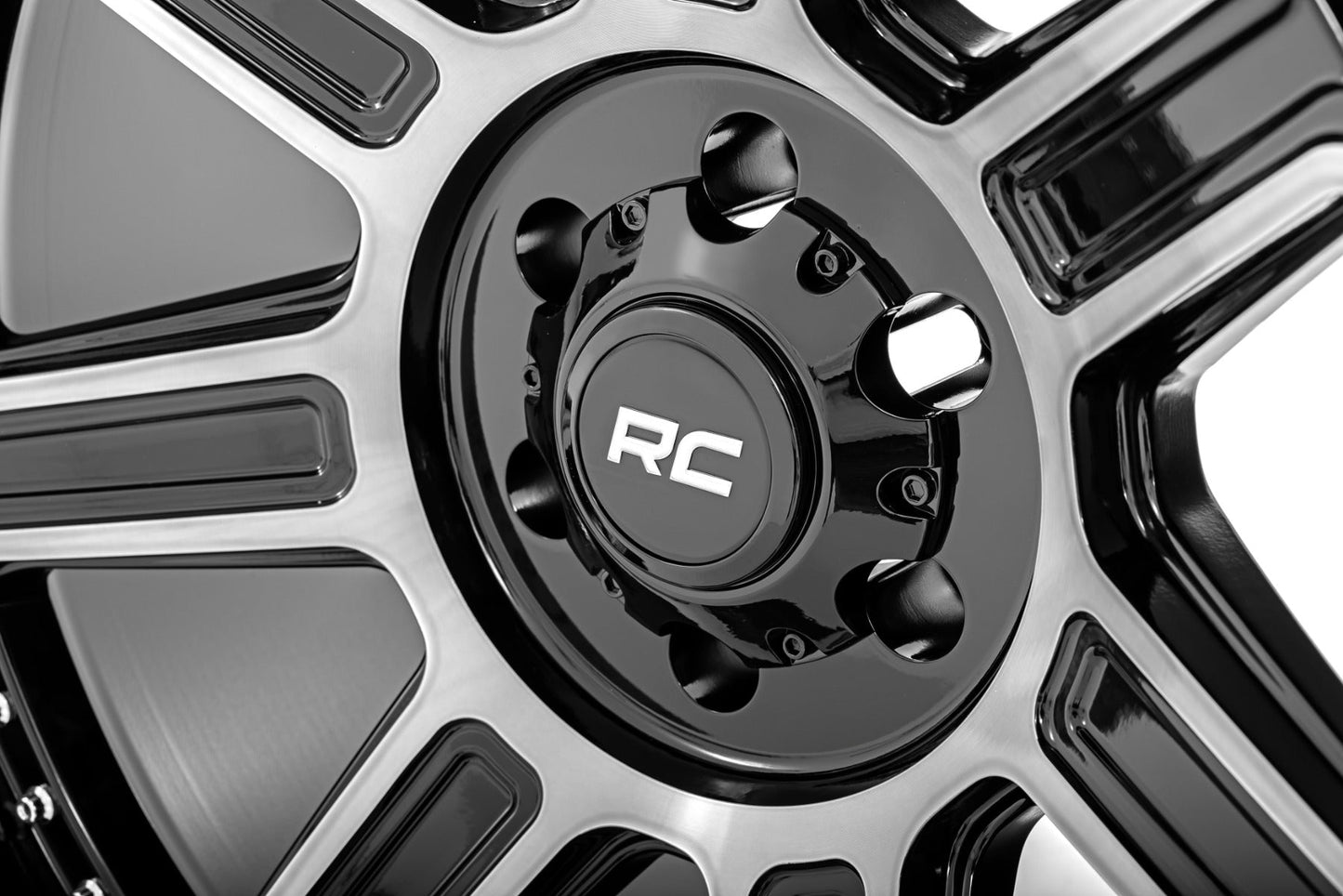 Rough Country 89 Series Wheel | One-Piece | Black Machined Gun Metal | 22x10 | 6x135 | -19mm