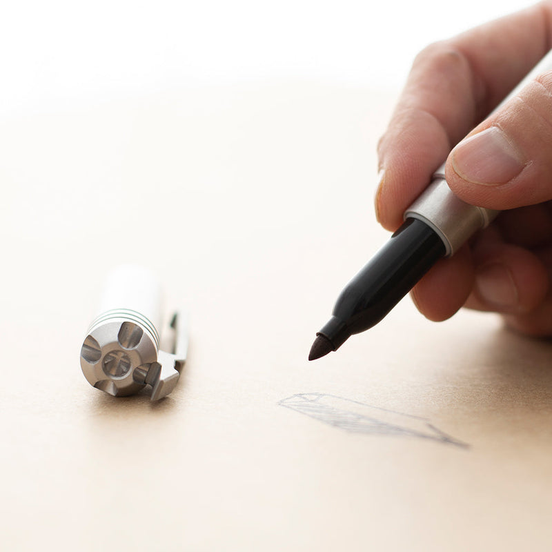 Load image into Gallery viewer, Sharpie Fine Point Permanent Pen (black)