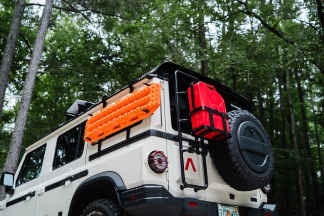 Load image into Gallery viewer, Recovery Board Carrier - Universal Mount - MaxTrax MKII & Lite