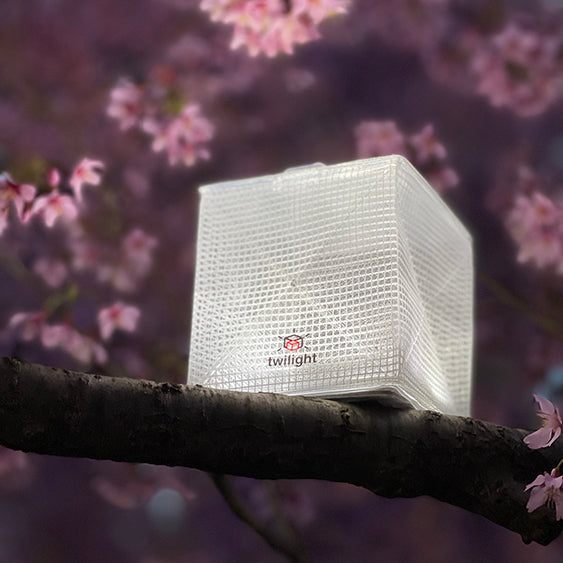 Load image into Gallery viewer, Twilight – Petite Origami Solar Lantern