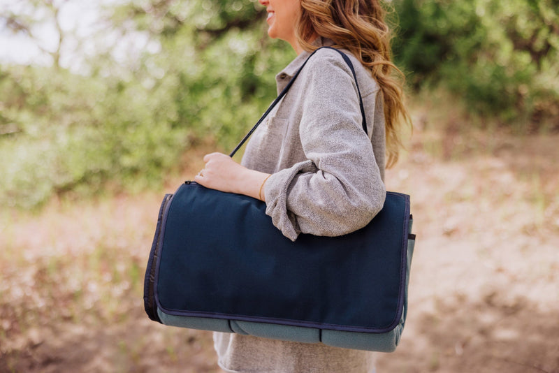 Load image into Gallery viewer, Blanket Tote XL Outdoor Picnic Blanket