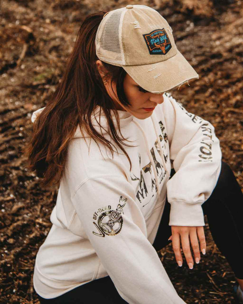 Load image into Gallery viewer, Vixen Huntress Pullover Hoodie - Natural