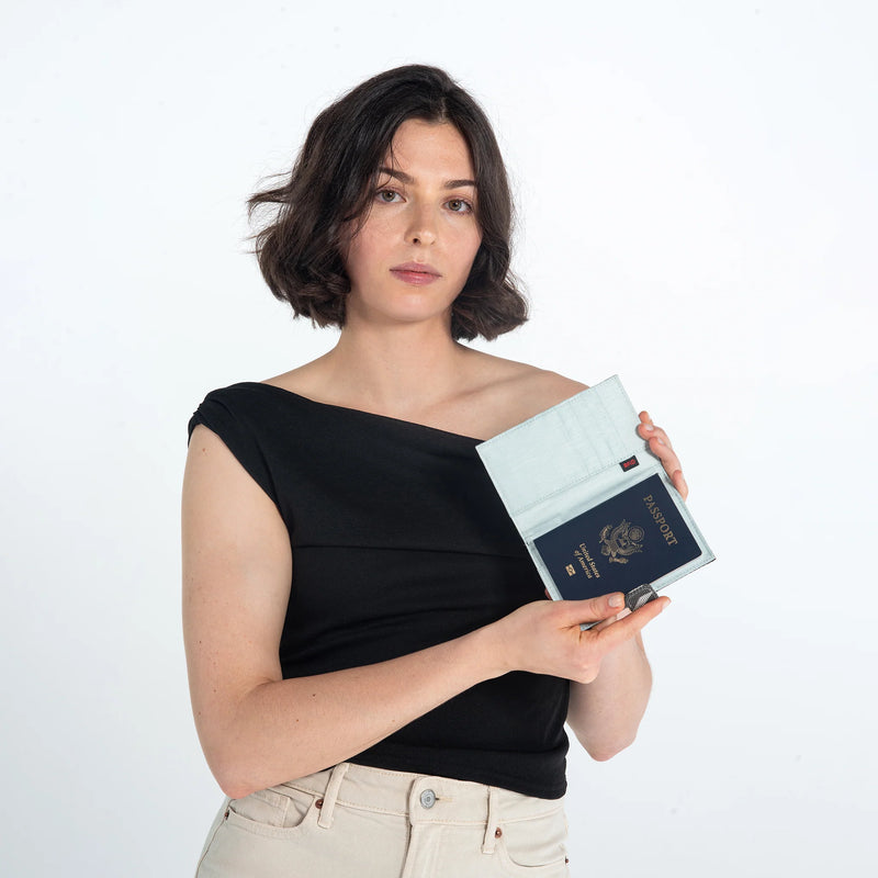 Load image into Gallery viewer, Vienna AT | Passport Wallet - Granite Grey