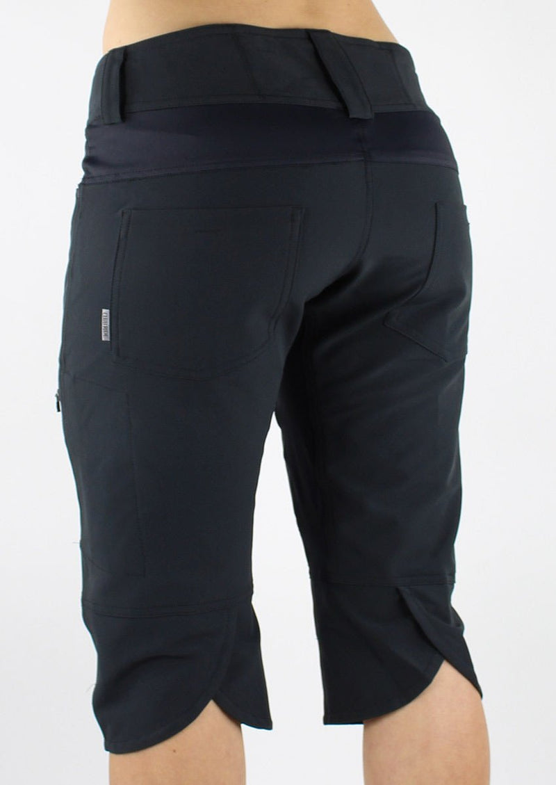 Load image into Gallery viewer, Women's Joanie Capri 17"