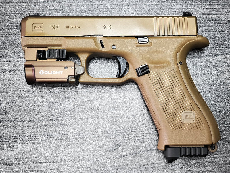 Load image into Gallery viewer, MILSPIN Magazine Base Plate Window Breaker (Patent Pending)
