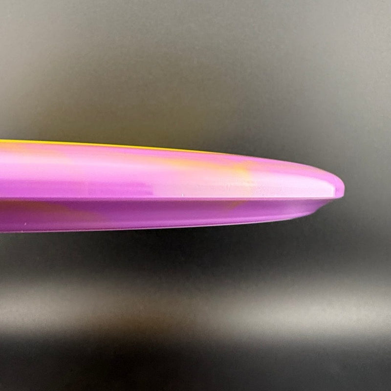 Load image into Gallery viewer, Gold Orbit Claymore - Kristin Latt 2025 Team Series
