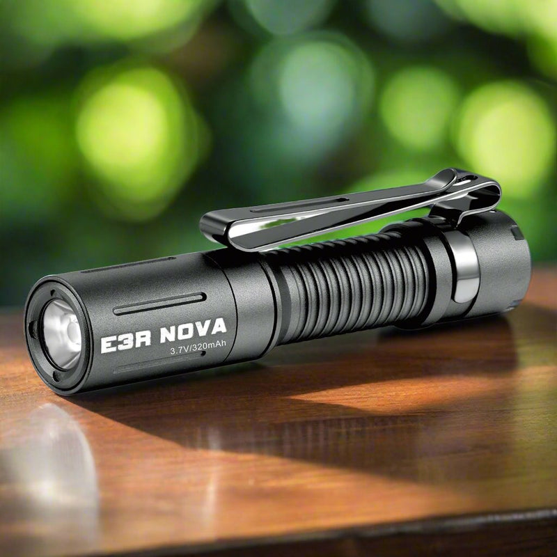 Load image into Gallery viewer, E3R Nova- 820 Lumen Rechargeable Flashlight
