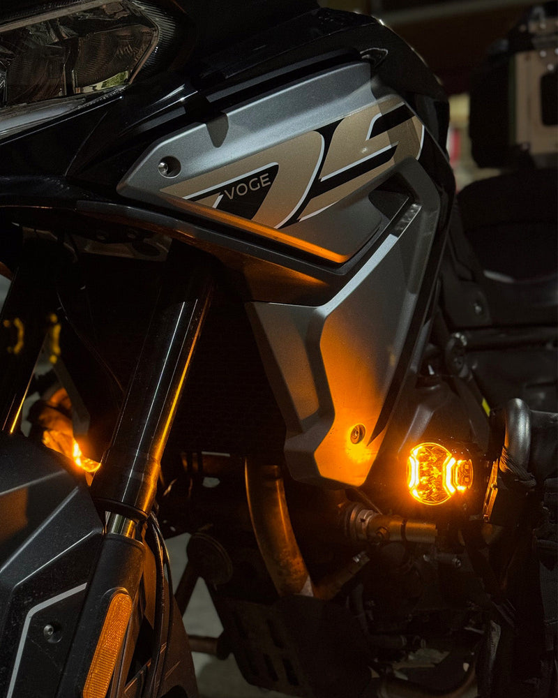 Load image into Gallery viewer, V-ULTRA Series LED Side Shooter Amber/White Pod Lights with Amber DRL
