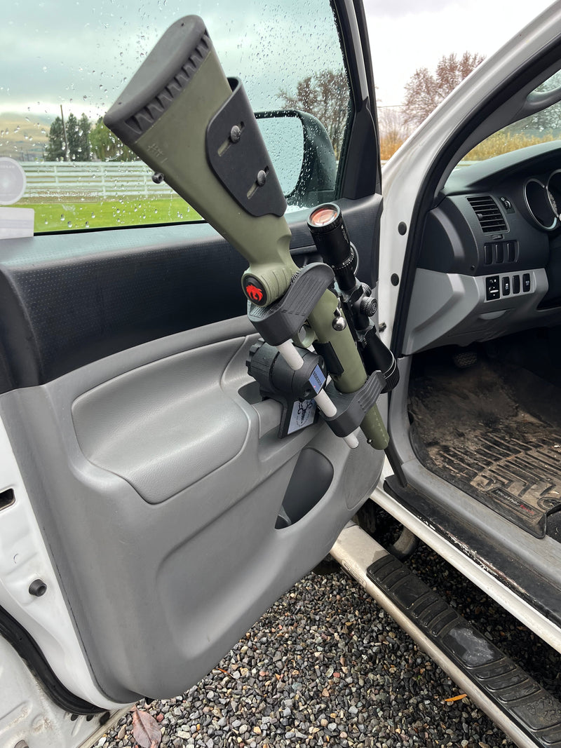 Load image into Gallery viewer, Sidekick Door-Mounted Gun Rack – 2005-2015 Toyota Tacoma
