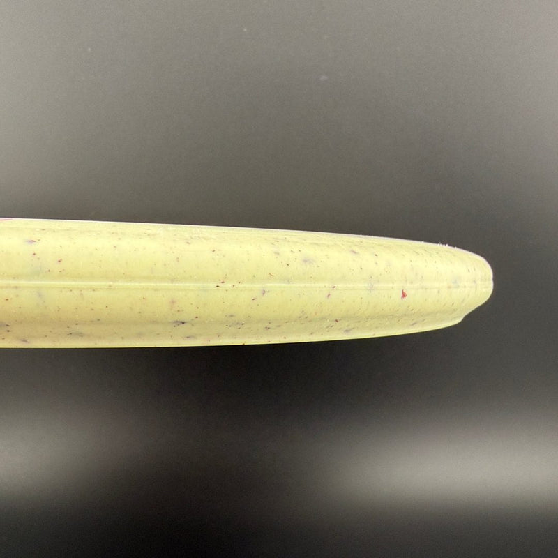 Load image into Gallery viewer, Medium Royal Party Pickle - [STRATUS] FEAR V1 by Les White
