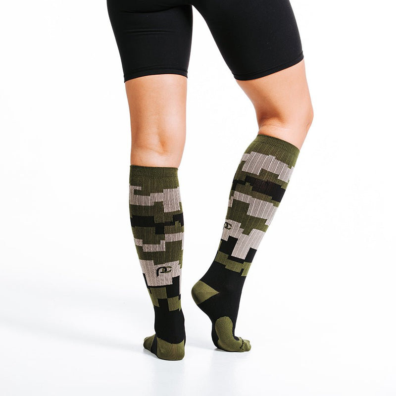 Load image into Gallery viewer, Marathon, Green Camo
