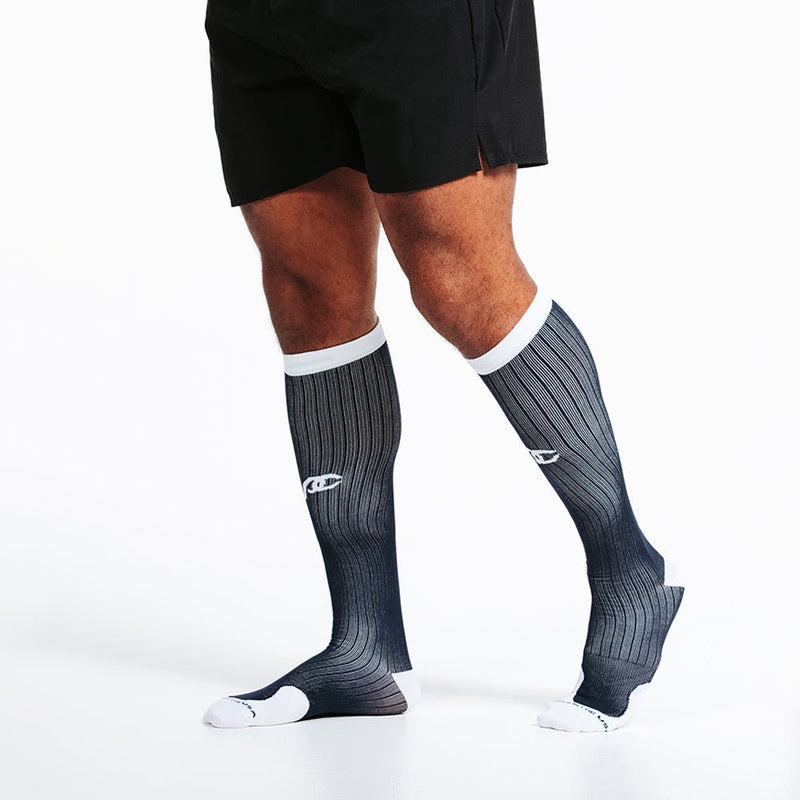 Load image into Gallery viewer, Marathon, Navy over White
