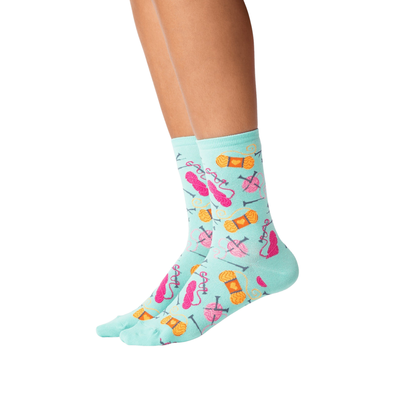 Load image into Gallery viewer, Yarn and Knitting Needles
